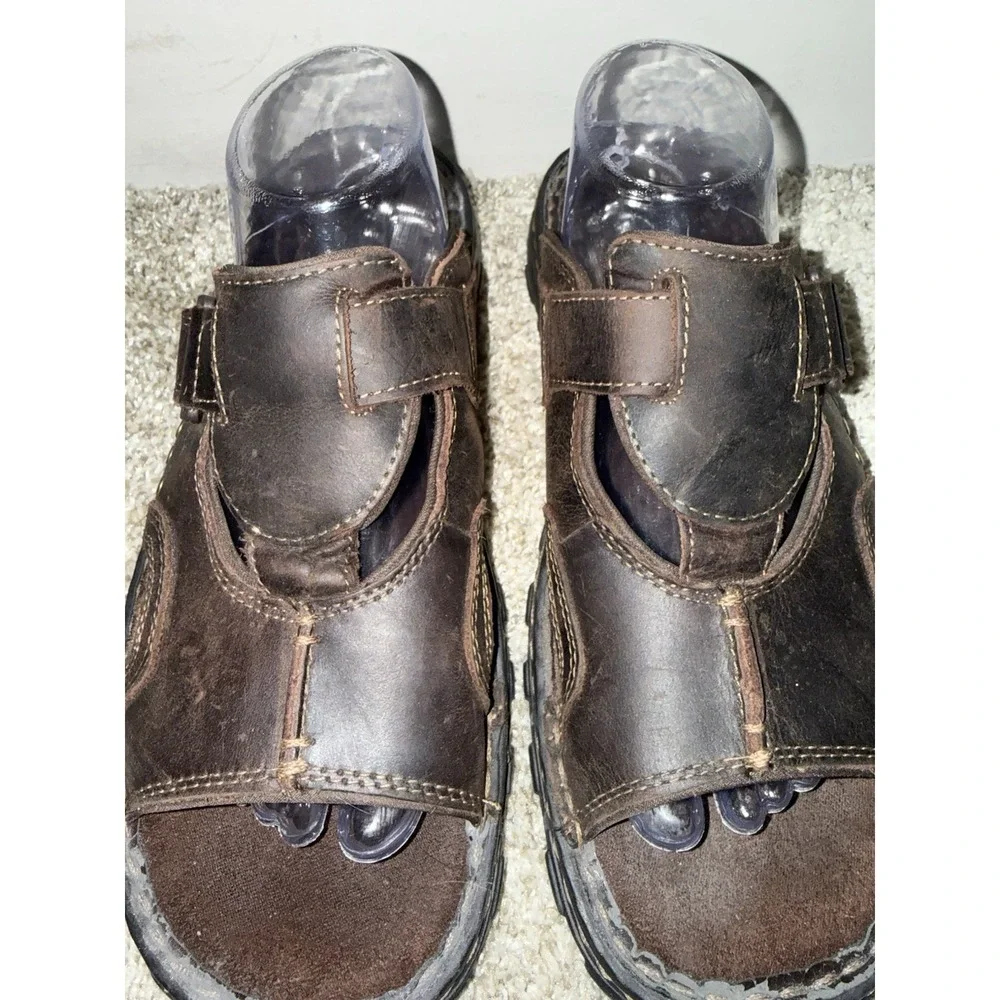Skechers SN 61466 Men's Size 10 Brown Leather Fisherman Sandals Slip On Y2K